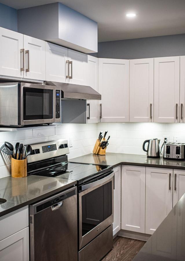 Al'S Escape By Revelstoke Vacations Apartment Ngoại thất bức ảnh